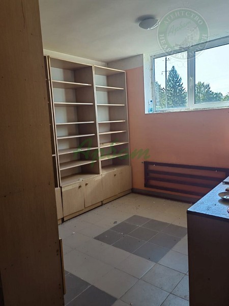 Помещение свободного назначения, 415 кв.м. (№14936)