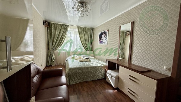 2-к квартира, 72 кв.м. (№13703)