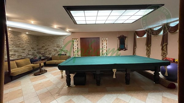 Дом, 841 кв.м. (№14236)