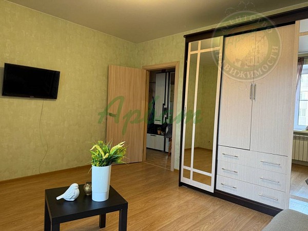 1-к квартира, 38 кв.м. (№13975)
