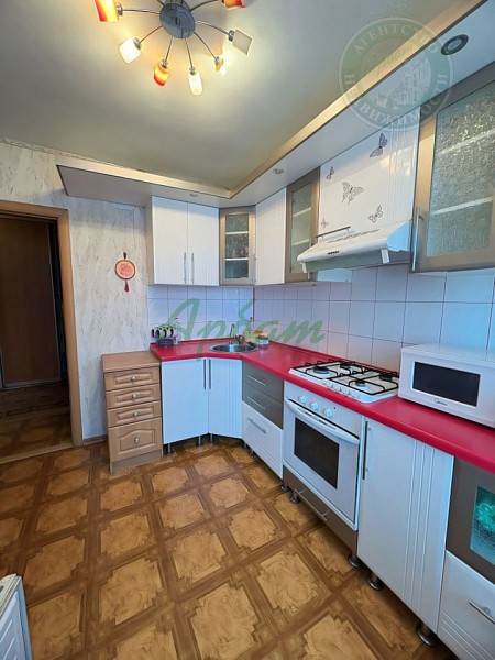 Снять 3-к квартиру, 71 кв.м., Центральный р-н, Спортивный пер, 2 к 3