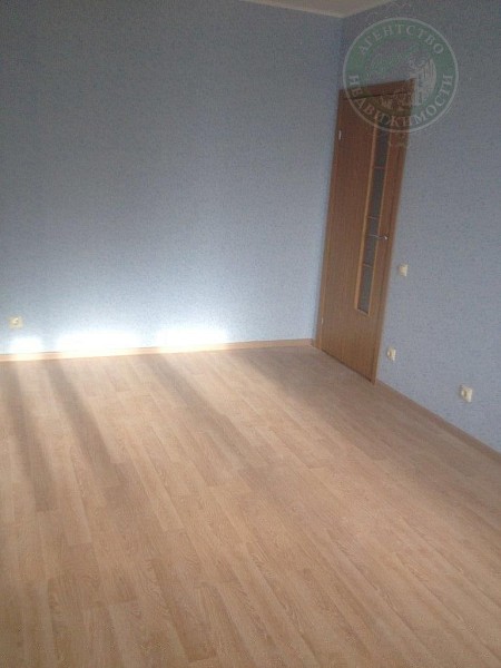 Снять 2-к квартиру, 52 кв.м. (№14502)