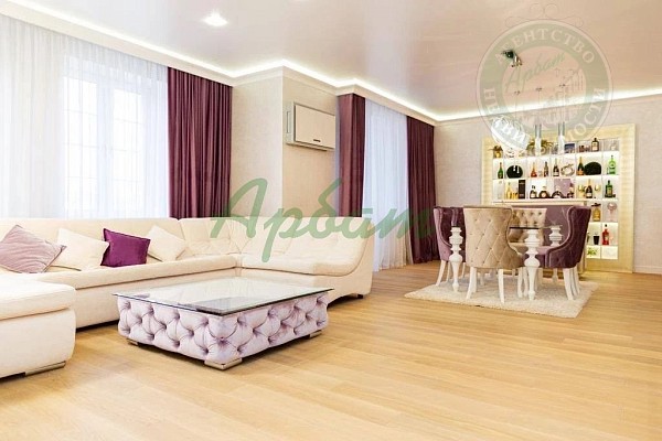4-к квартира, 155 кв.м. (№14984)