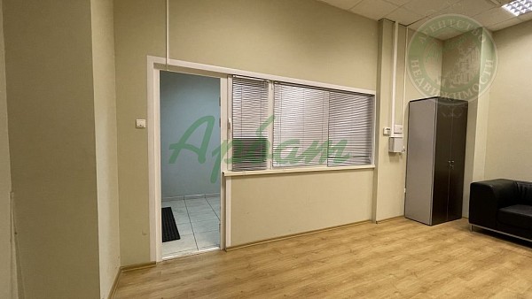 Офисное помещение, 300 кв.м. (№14396)