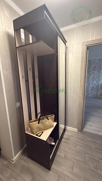 Снять 1-к квартиру, 44 кв.м. (№14693)