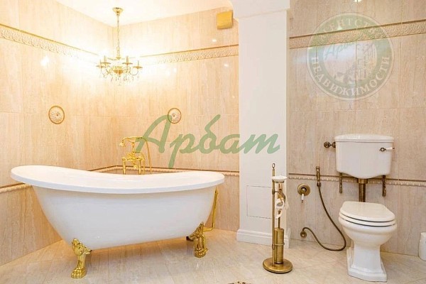 4-к квартира, 155 кв.м. (№14984)