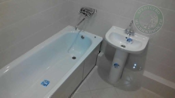 Снять 2-к квартиру, 61 кв.м. (№14500)