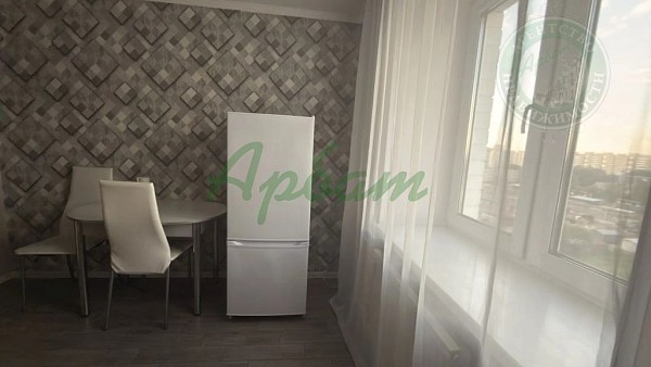 Снять 1-к квартиру, 44 кв.м. (№14693)