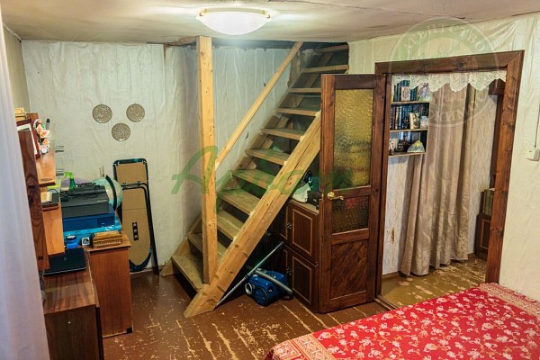 Часть дома, 90 кв.м. (№14889)