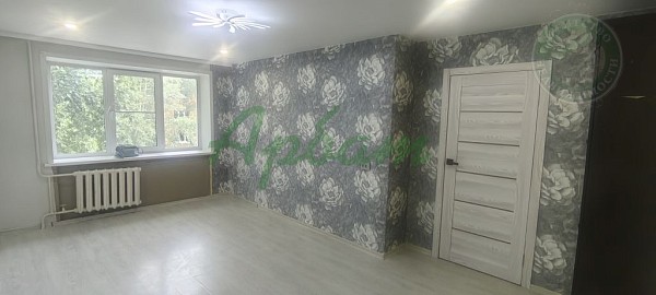 Снять 4-к квартиру, 61 кв.м. (№14668)