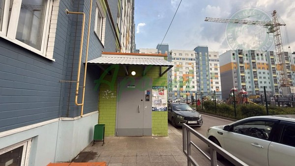 Снять 1-к квартиру, 44 кв.м. (№14693)