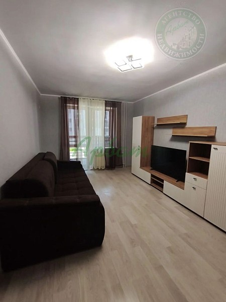 Снять 2-к квартиру, 59 кв.м. (№14592)