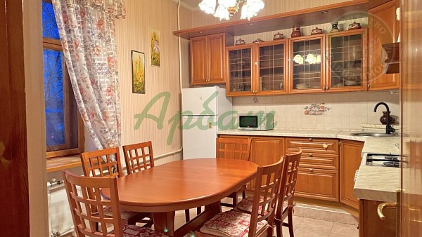 Дом, 260 кв.м. (№14240)