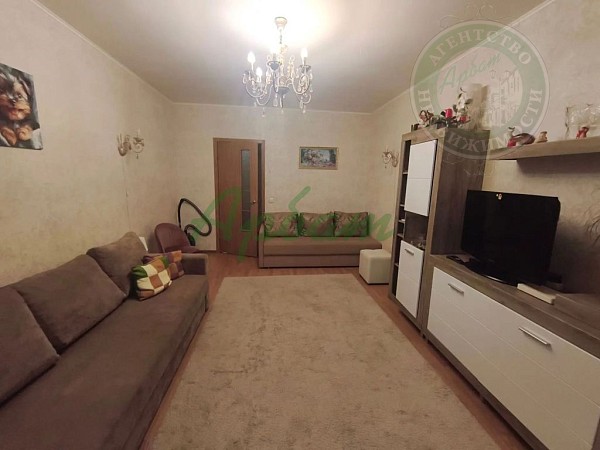 1-к квартира, 52 кв.м. (№14833)